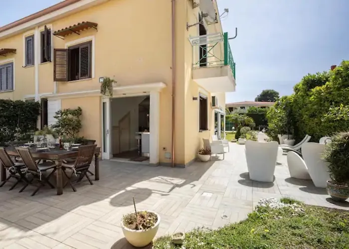 Seaside 别墅 卡里尼